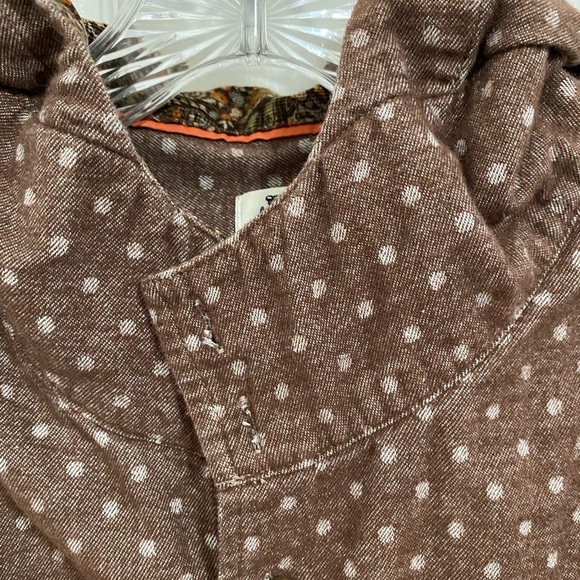 INTREX Be Who you are hooded flannel. Brown w/Polka Dots Size Large - Picture 5 of 7